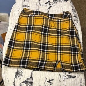 Yellow Plaid Mini Skirt - Classic Women's Skirt Clueless Cher skirt size 7-9 med